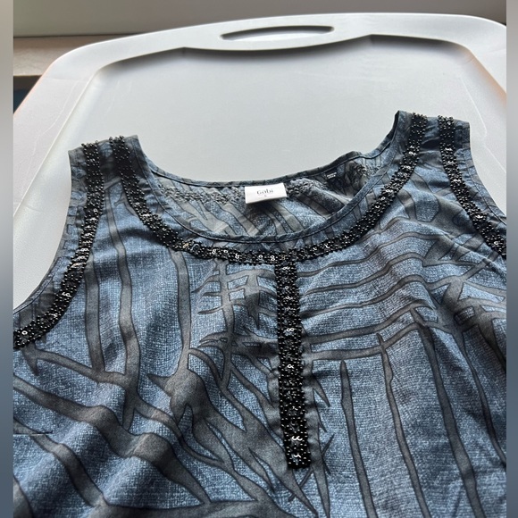 Beautiful Cabi beaded and patterned top, size large - Picture 2 of 4